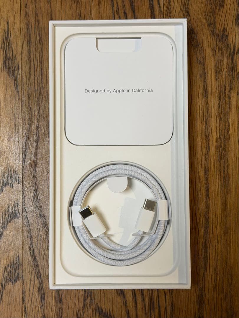 Apple iPhone 15 Pro Max 256GB ホワイト 本体