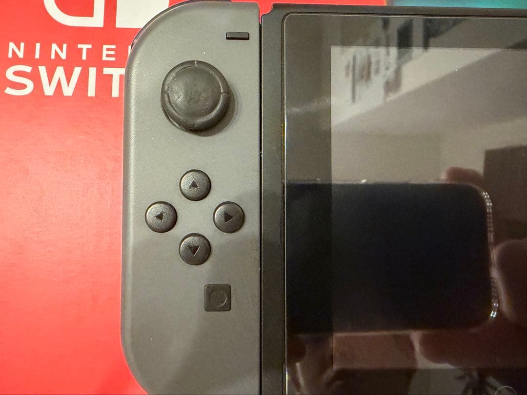 Nintendo Switch 本体 ブラック ドックカバー付き