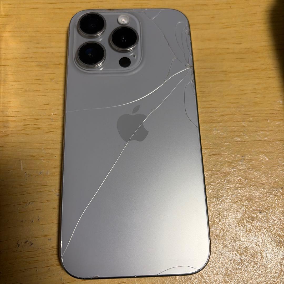 iPhone 15 Pro 128GB SIMフリー
