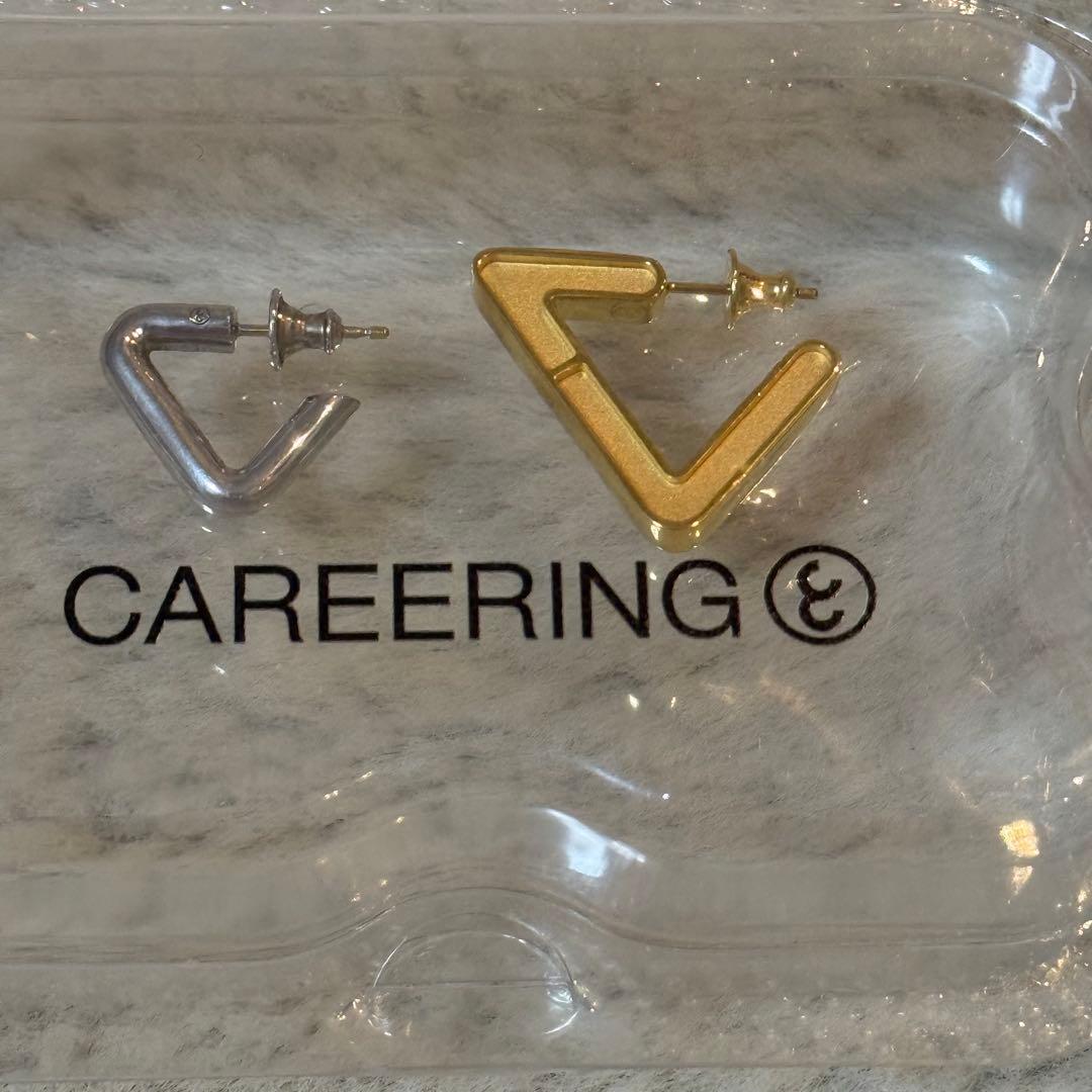 JJCAREERING TRIANGLEトライアングル ピアス シルバー