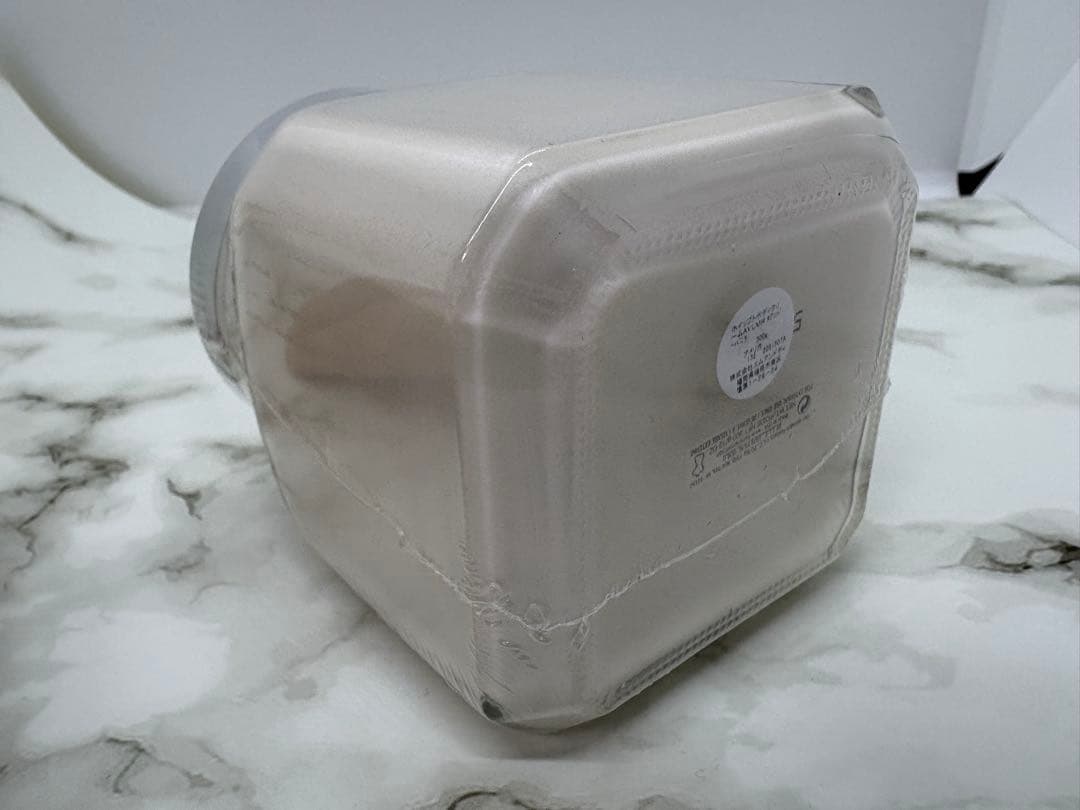 超人気入手困難！ローラメルシエ　ホイップトボディクリーム　アンバーバニラ300g