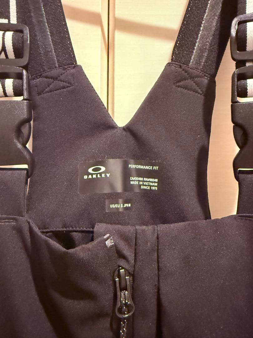 お*る様 オークリー　ビブパンツ　スノーボードウェア