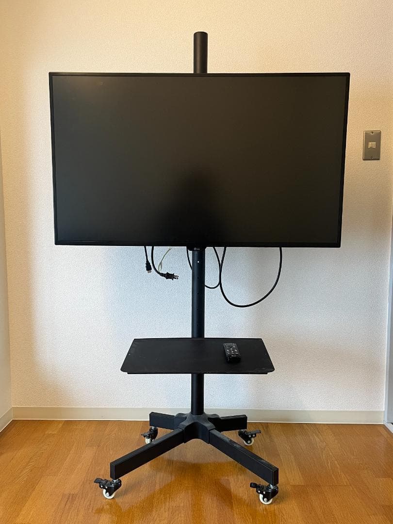 【よっちゃん】LG 42.5インチ4Kモニター 43UD79-B