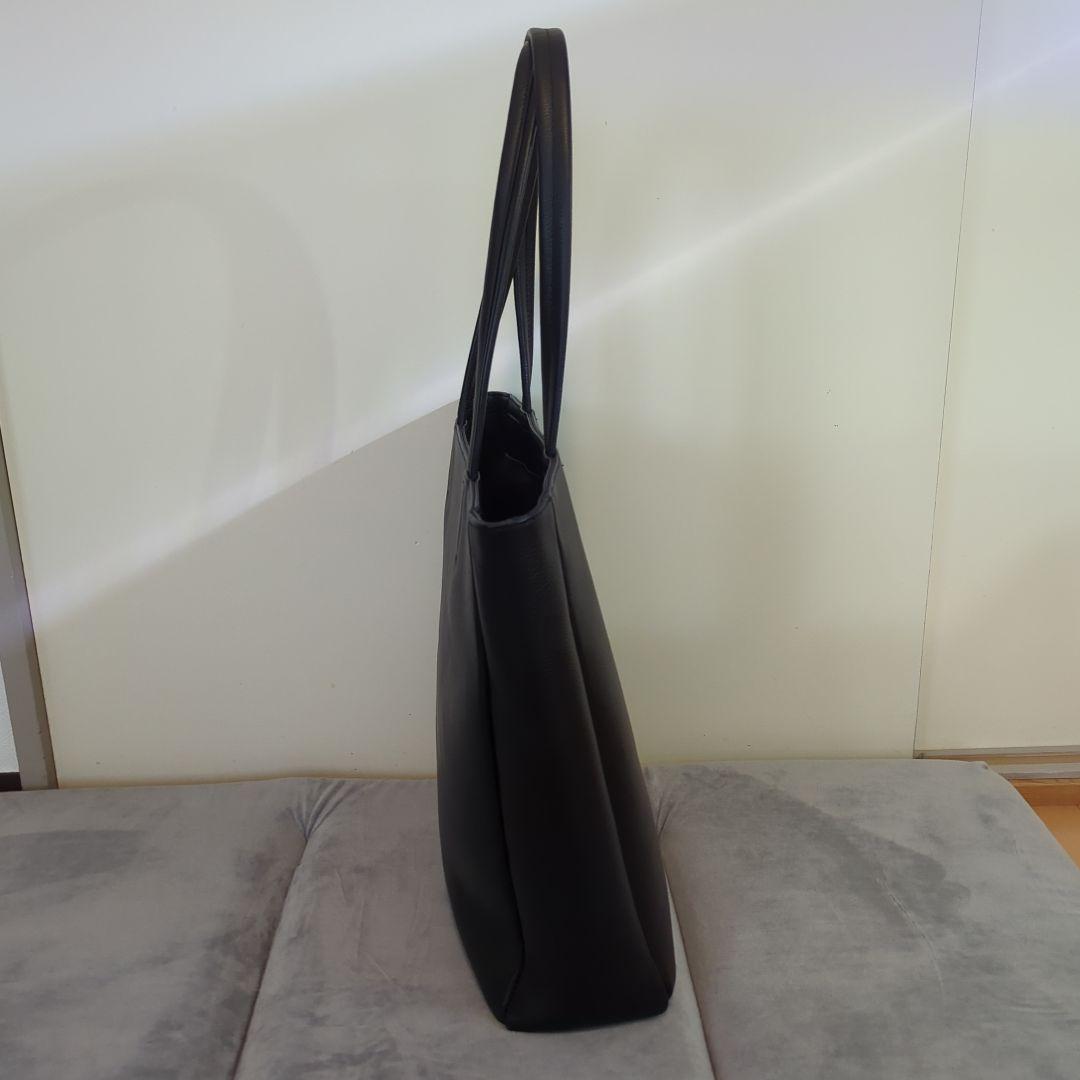 美品！　SHIPS　スマートレザーヴァーティカルトートバッグ