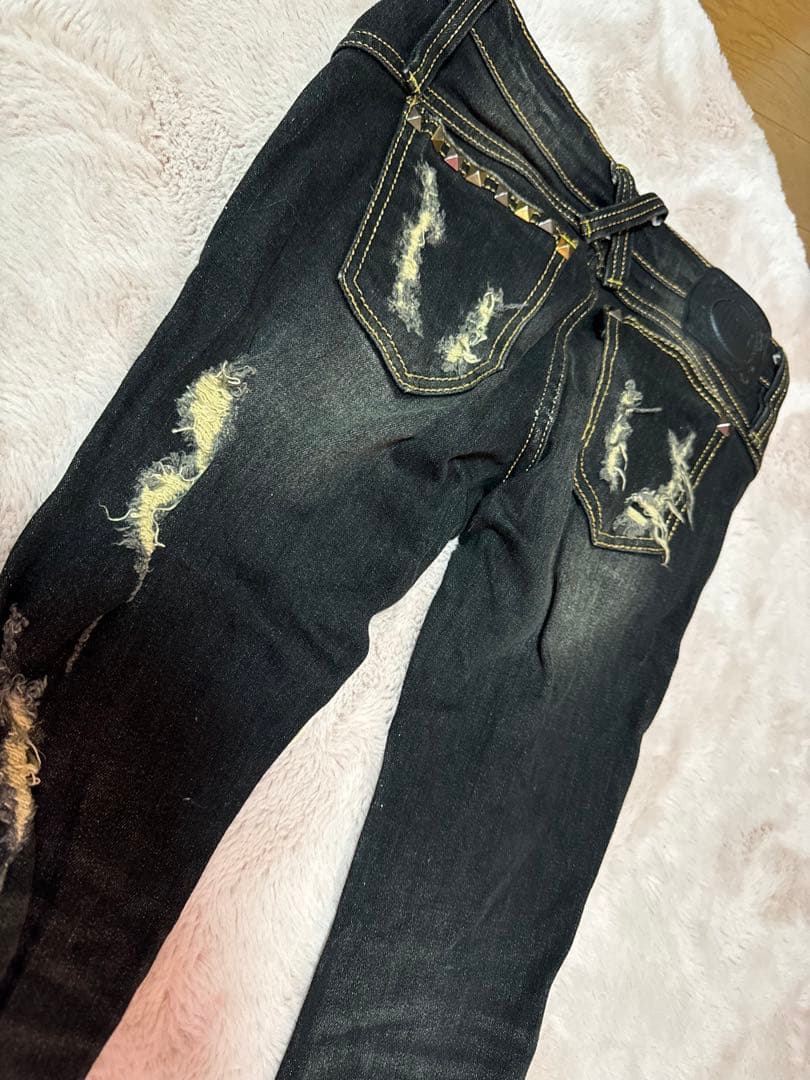 旧d.i.a ダメージスキニーデニム　25インチ