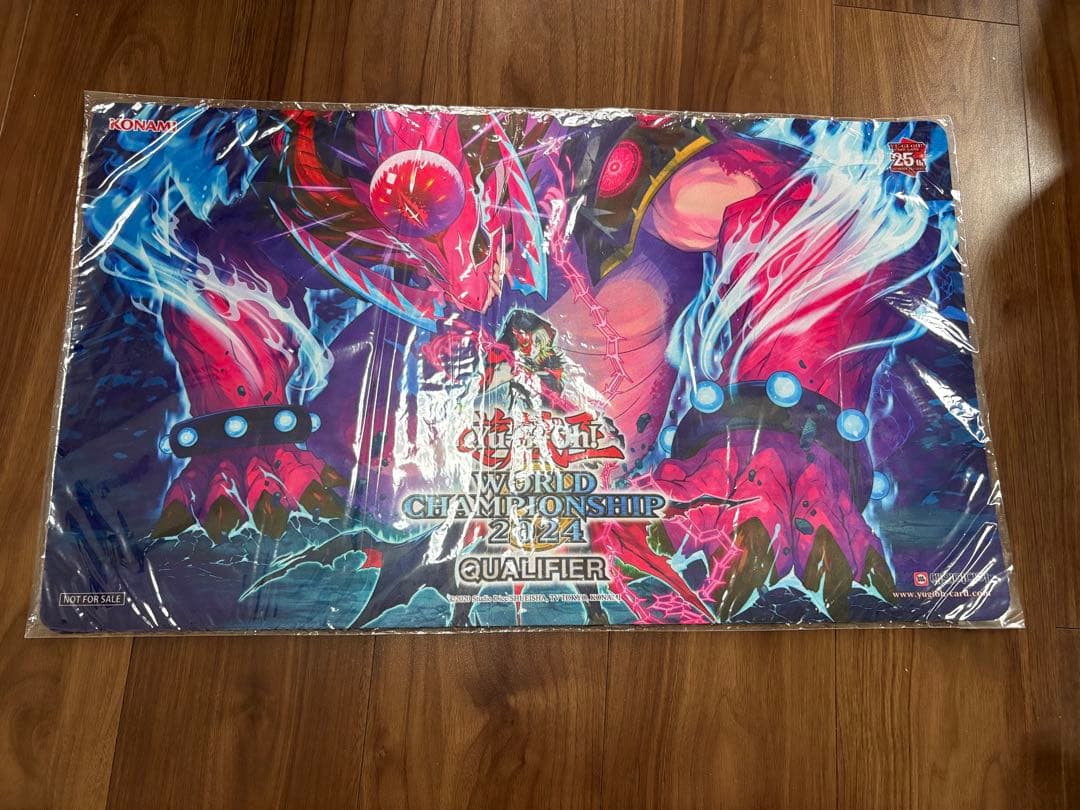 未開封　遊戯王 蛇眼の大炎魔 韓国　プレイマット