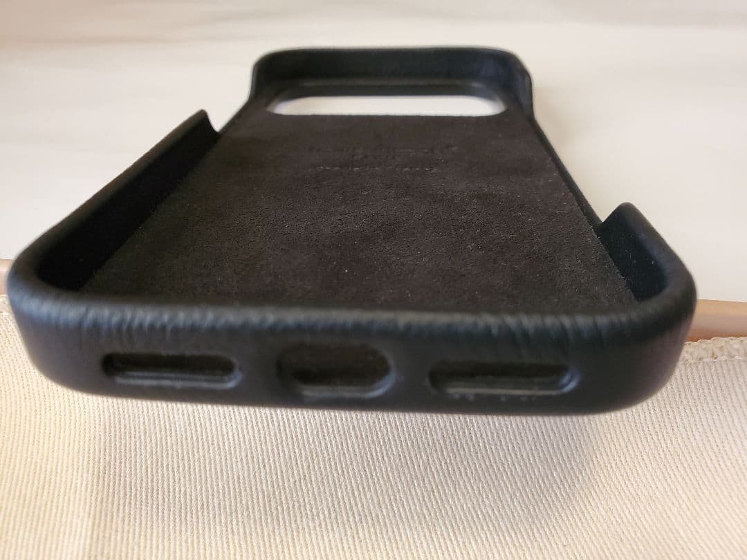 ルイ・ヴィトン iPhone 17 PRO MAX　バンパー