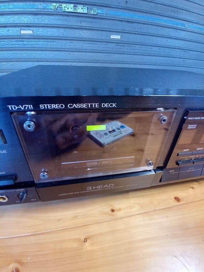 スプラビクターVictor名機TD-V711 3ヘッドカセットデッキ