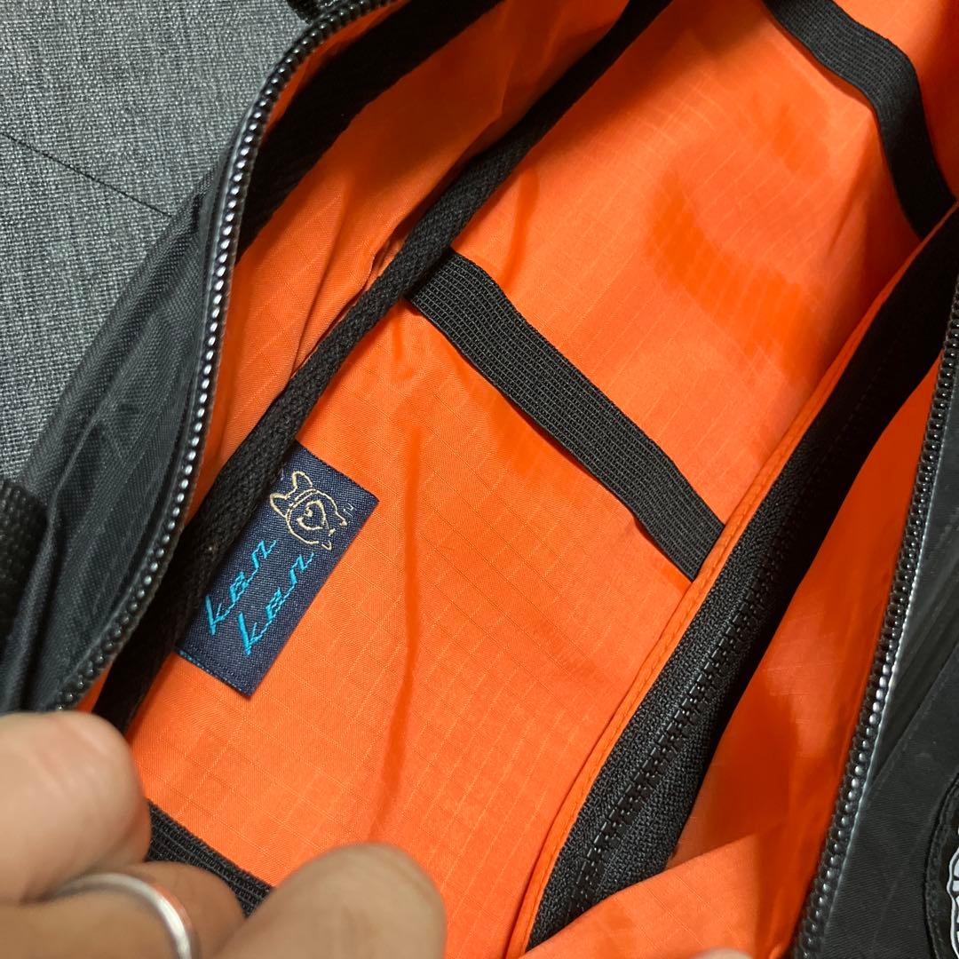 ABCハンドメイドフレームバッグ