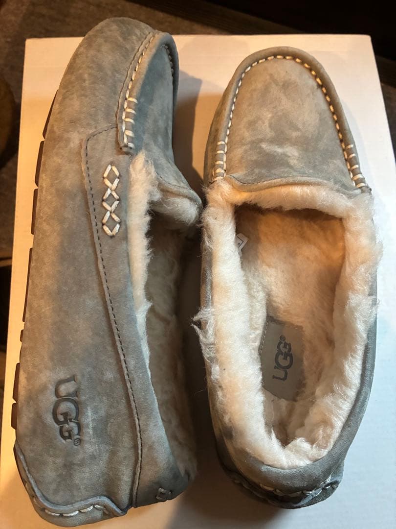 【モカママさま専用】UGG グレー モカシン