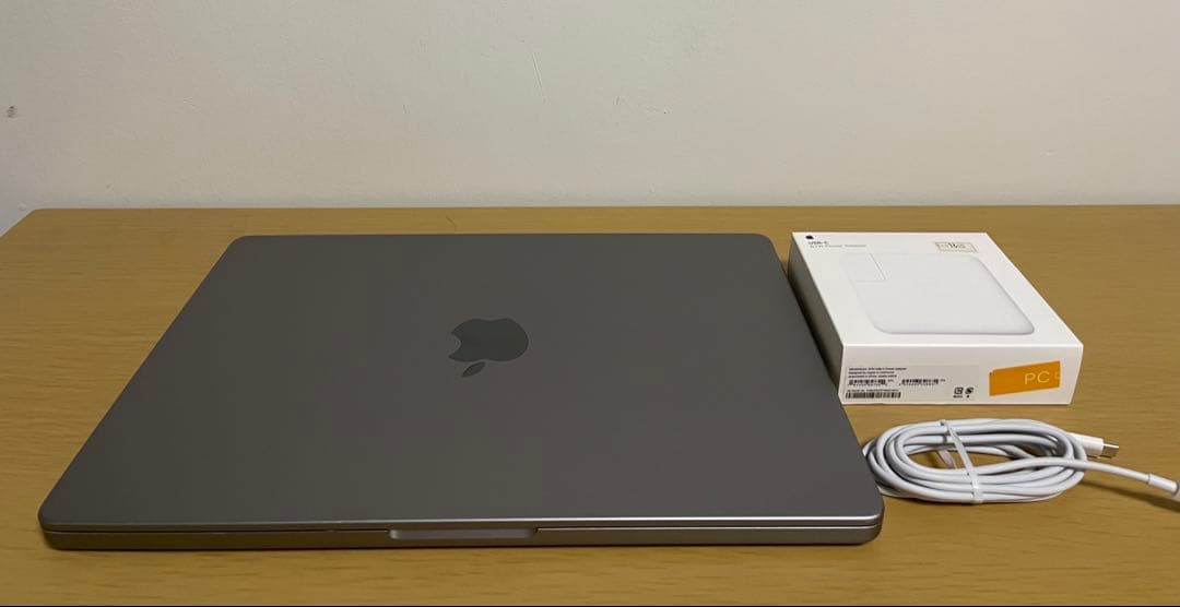 『美品』 MacBook Pro M1Pro/32GB/1TB バッテリー97%