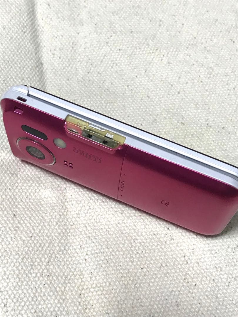 マリメッコ　marimekko 携帯電話　ガラケー　SH02B ドコモ