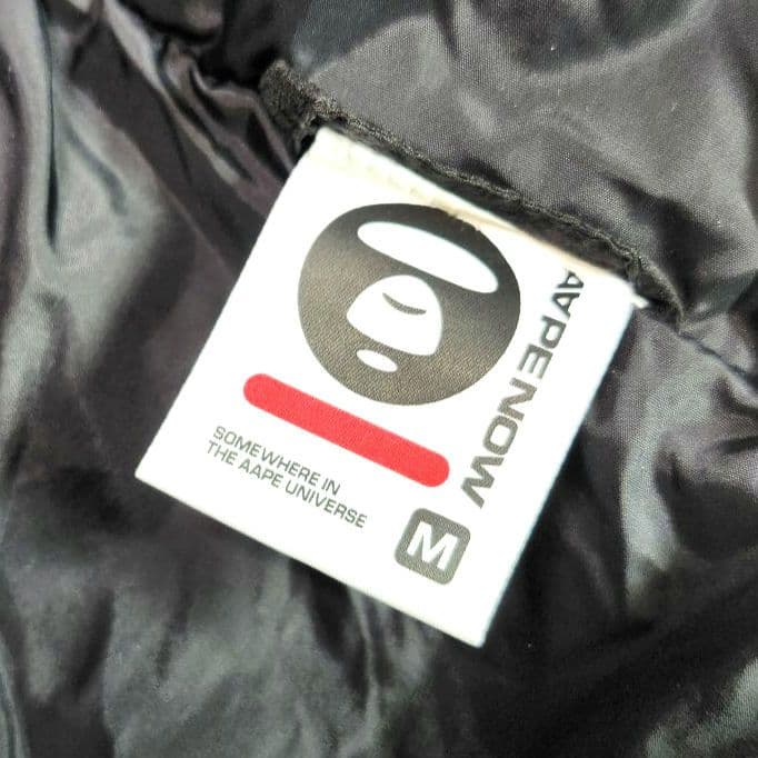 A BATHING APE　アベイシングエイプ　ダウン　アウター　ブラック