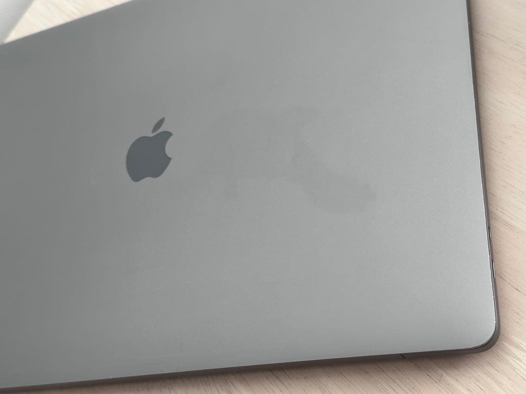 動作品！MacBook Pro (16-inch, 2019) i9•1TB