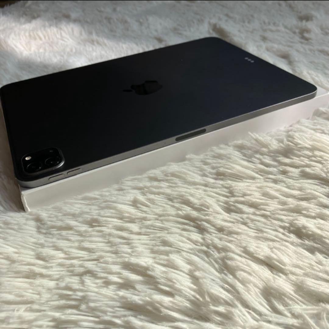 【1/25販売終了】iPad Pro 11 第3世代 256GB 【すぐ発送】