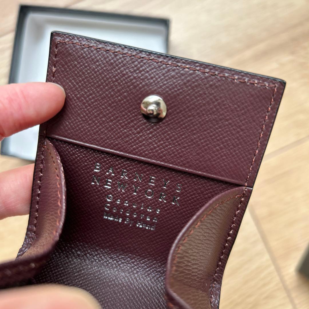 BARNEYS NEW YORK 黒 レザー ケース