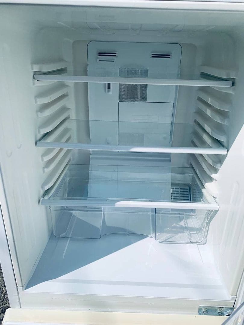 ♦ユーイング ノンフロン冷凍冷蔵庫【2014年製】UR-F110F