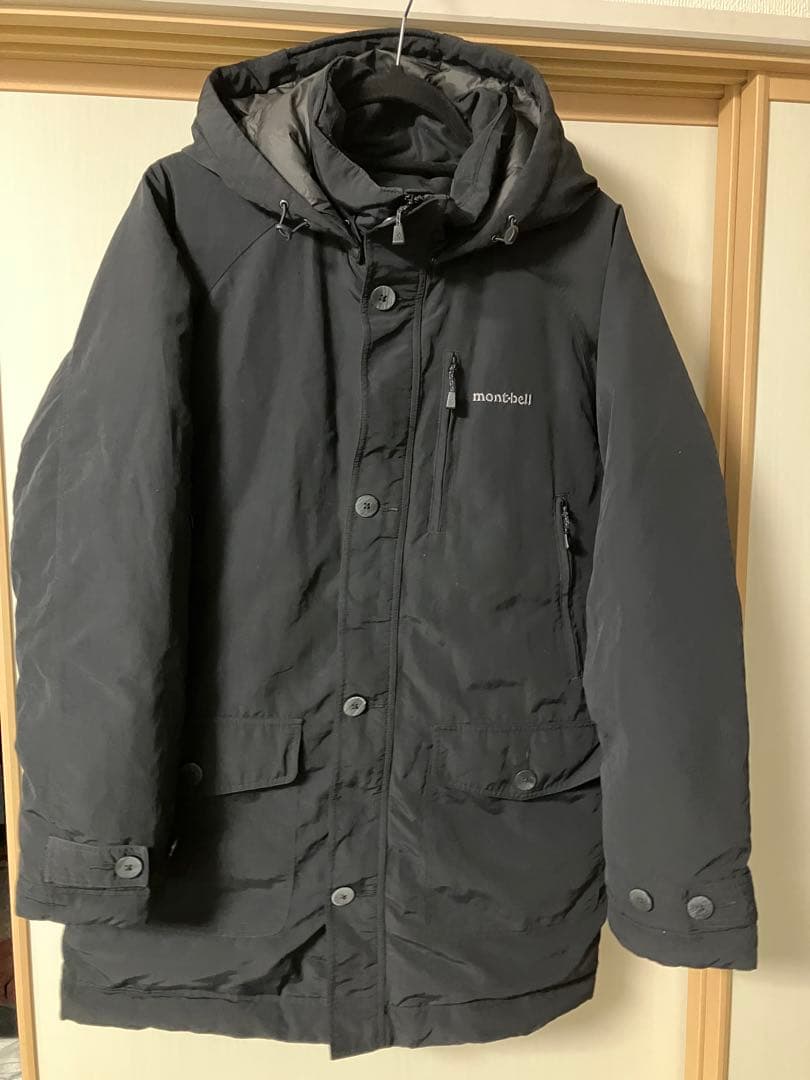 モンベル　ハスキーコート　Mサイズ ブラック　ダウンコート