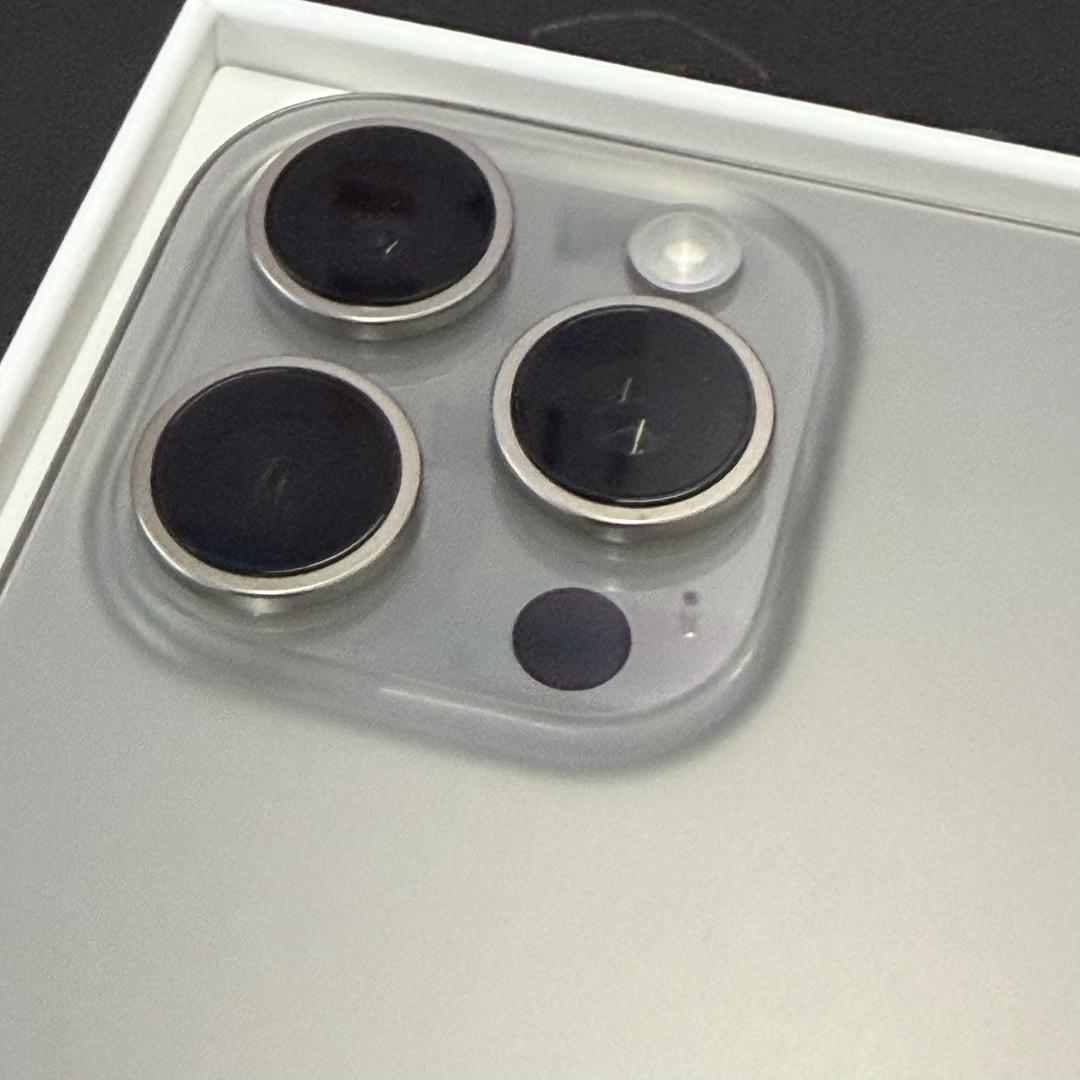 香港版 iphone 16 PRO MAX 512GB ナチュラルTi 超美品