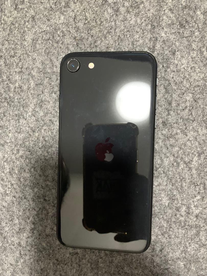 iPhone SE (第2世代) 64GB ブラック