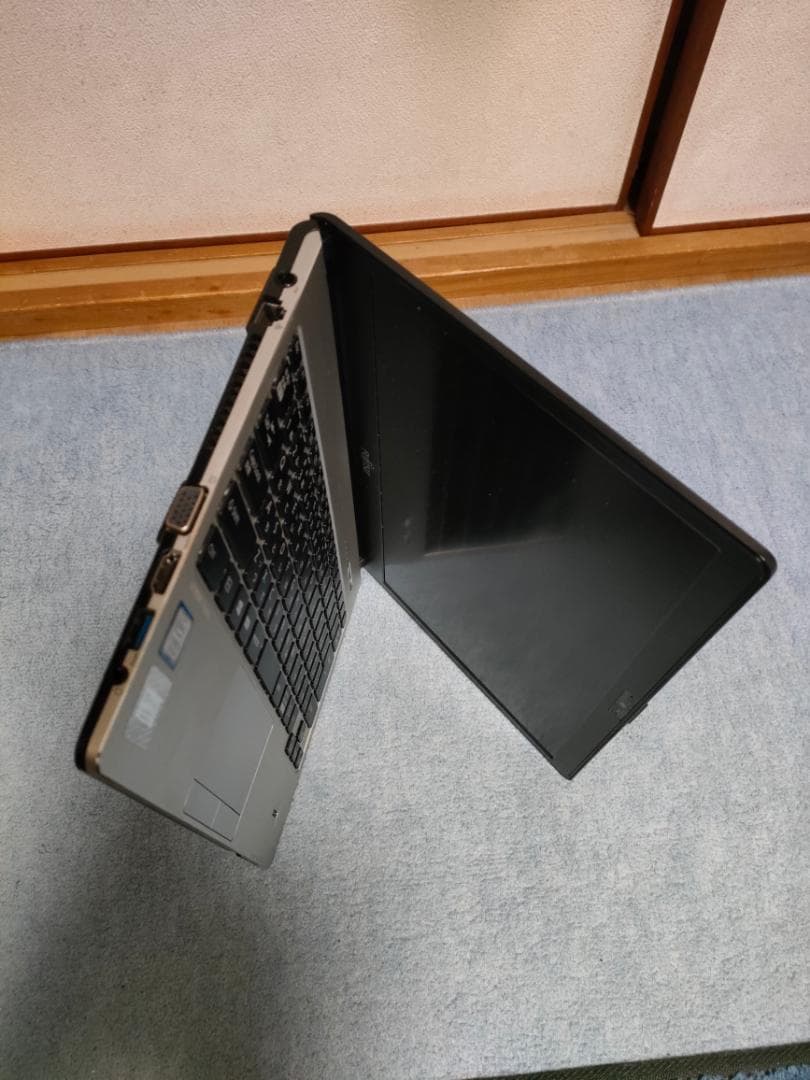 FUJITSU 富士通 FMV LIFEBOOK S937/R