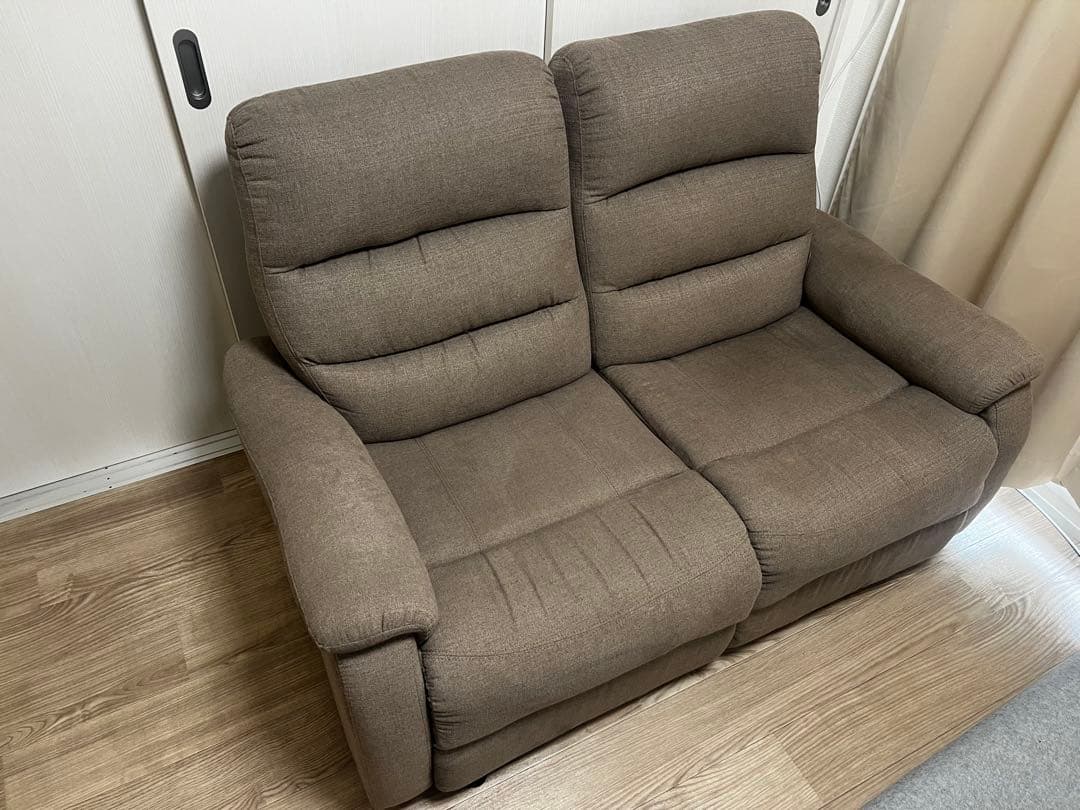 ニトリ NITORI 電動リクライニングソファ　Nビリーバ