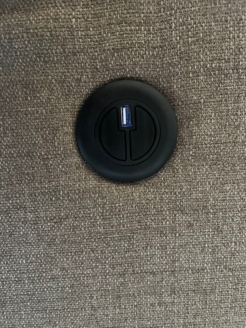 ニトリ NITORI 電動リクライニングソファ　Nビリーバ