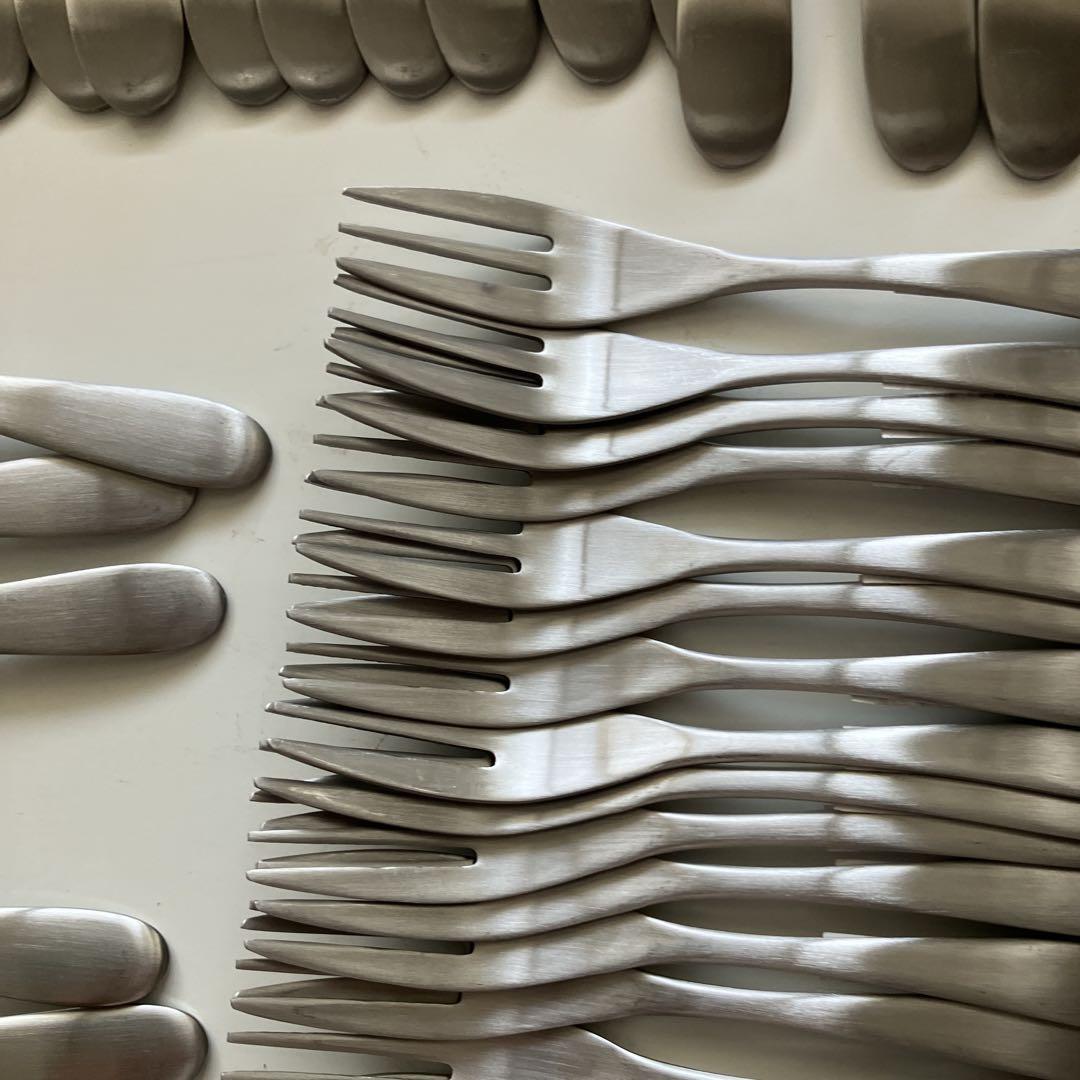 燕190 ナイフ スプーン大小 フォーク大小 レスト 各30 マドラー 10