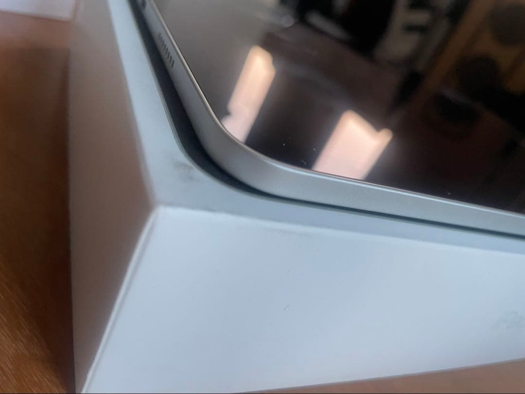 【美品】iPad Pro11inch第四世代 128GB m2搭載