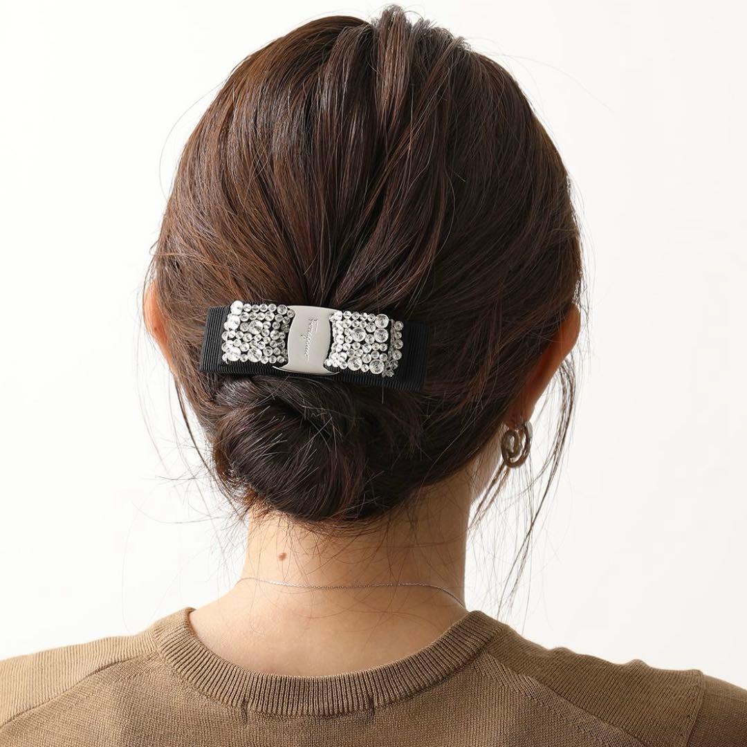 未使用　FERRAGAMO クリスタルリボンバレッタ