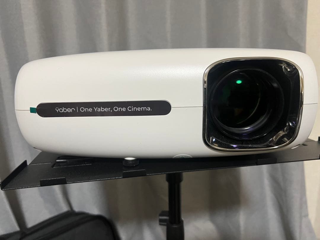 Yaber プロジェクター 専用バックパック付き