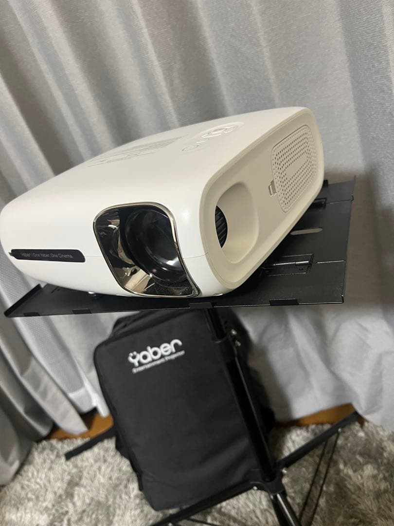 Yaber プロジェクター 専用バックパック付き