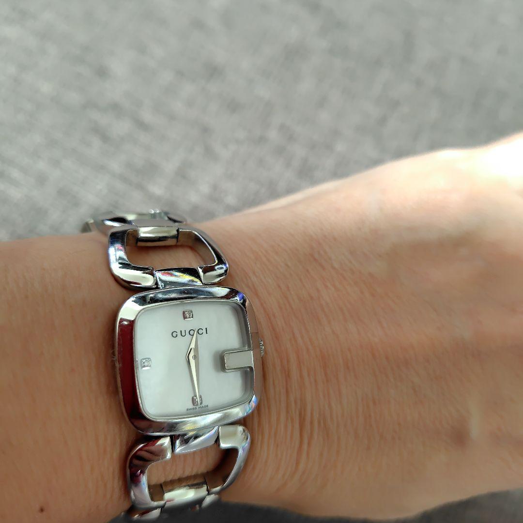 ❣️GUCCI シルバー スクエアフェイス ダイア腕時計美品❣️箱有お値下げ