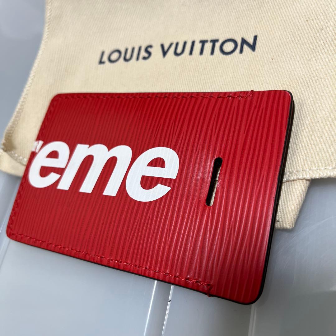 美品⭐︎ SUPREMEとLOUIS VUITTON レザー　ネームタグ　赤