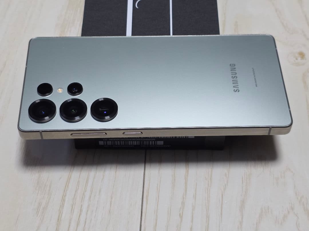 メタモンもどき Galaxys25ultra 512GBグリーン