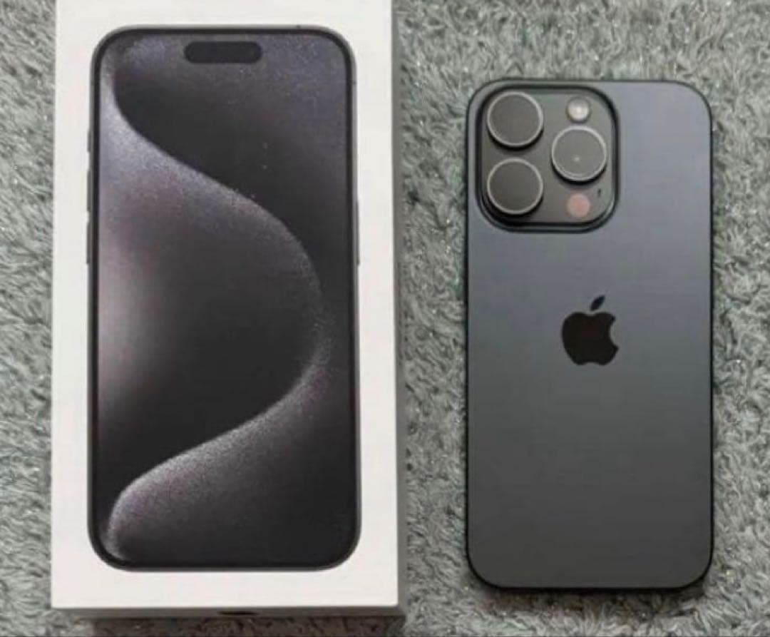 iPhone15pro ブラックチタニウム256GBSIMフリー