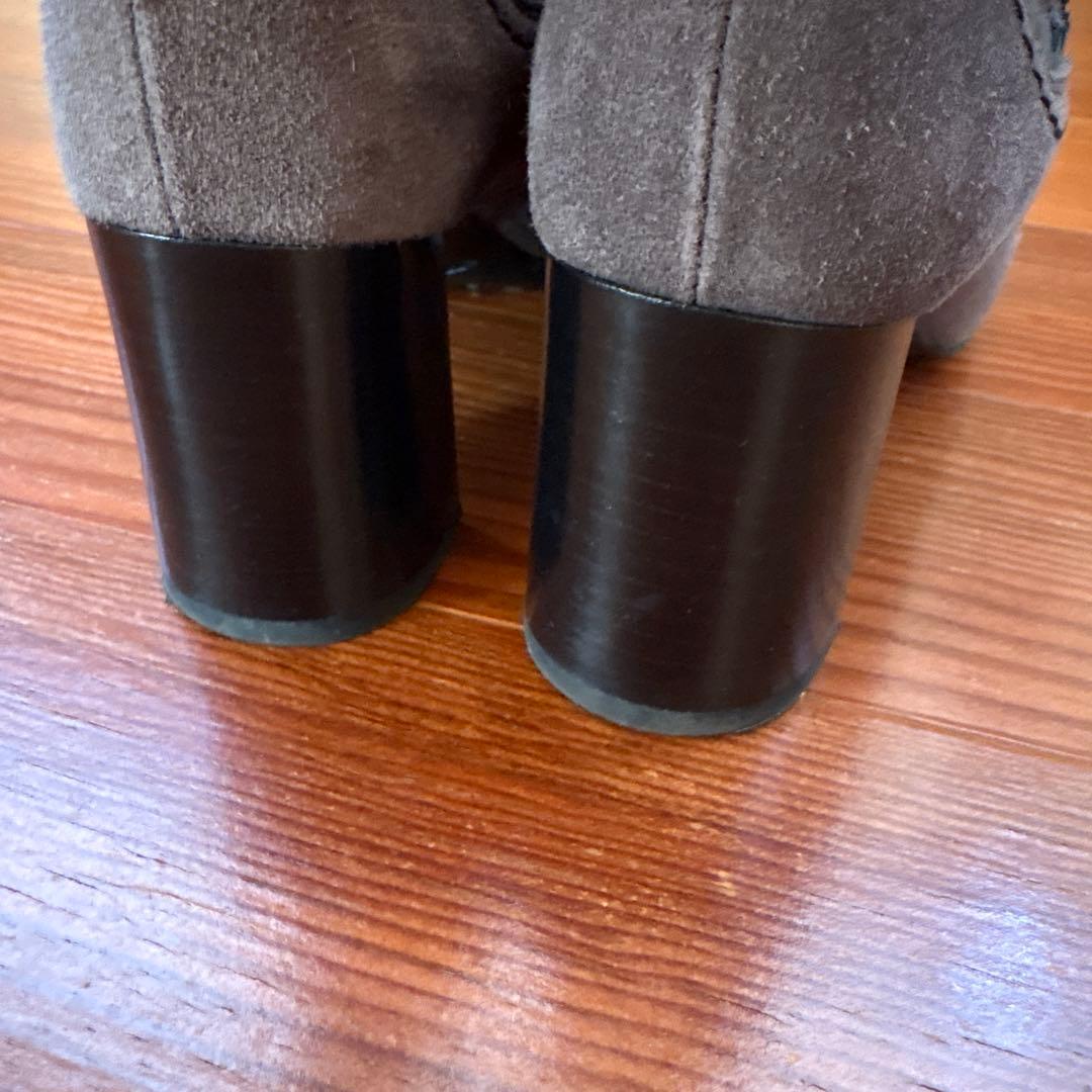 ほぼ未使用 トッズ ショートブーツ グレー スエード38