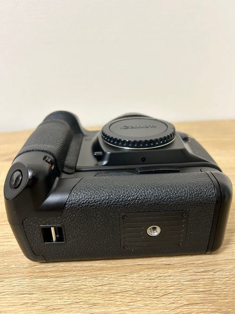 のき Canon EOS1n RS ボディー