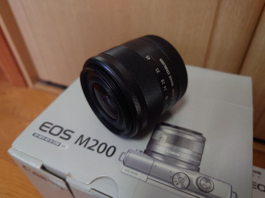 CANON EOS M200 EF-M15-45 IS STM レンズキット