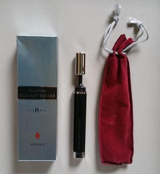 美顔ローラー　プラチナエレガントローラー