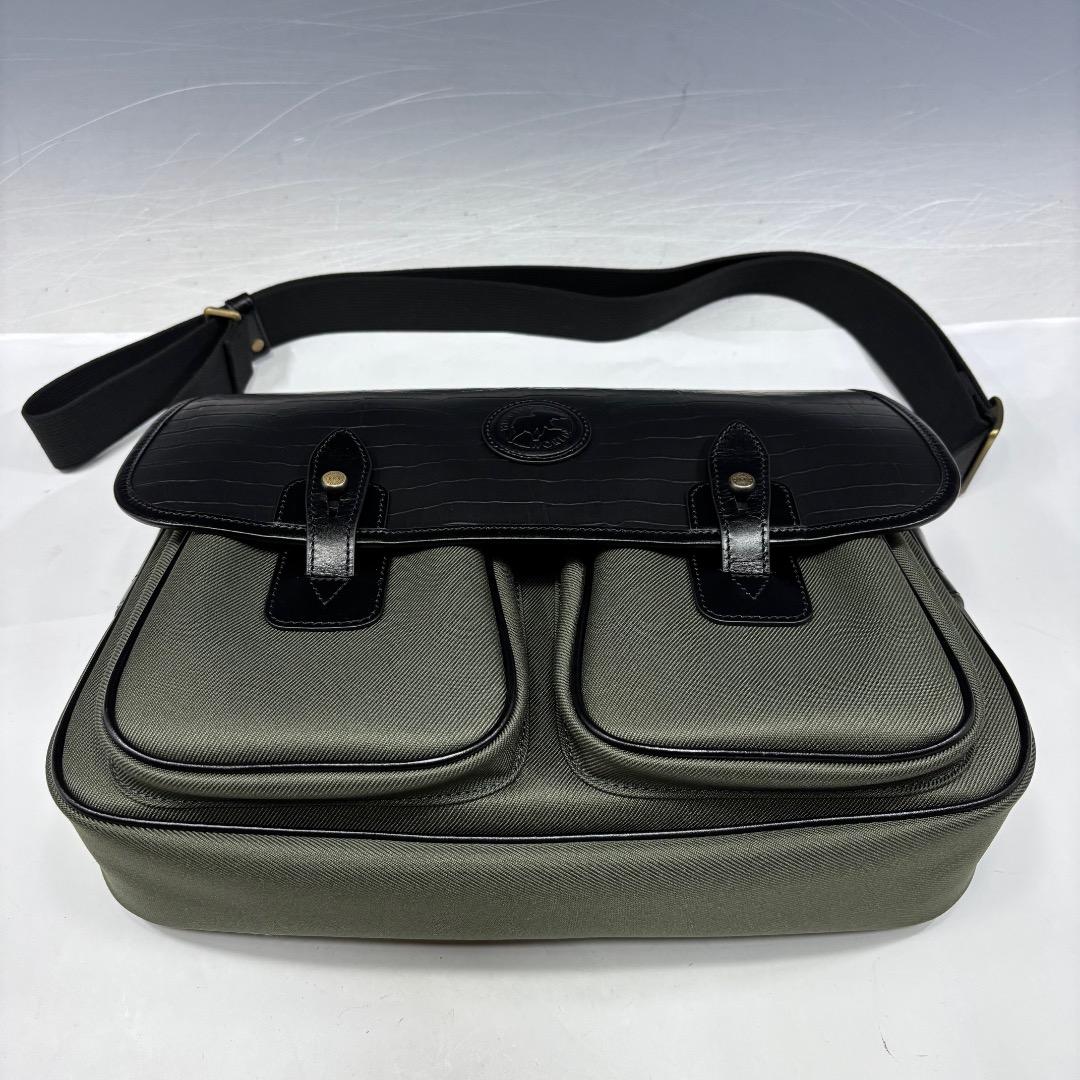 未使用【ハンティングワールド本物】ショルダーバッグ/ブラック×オリーブ/斜めがけ