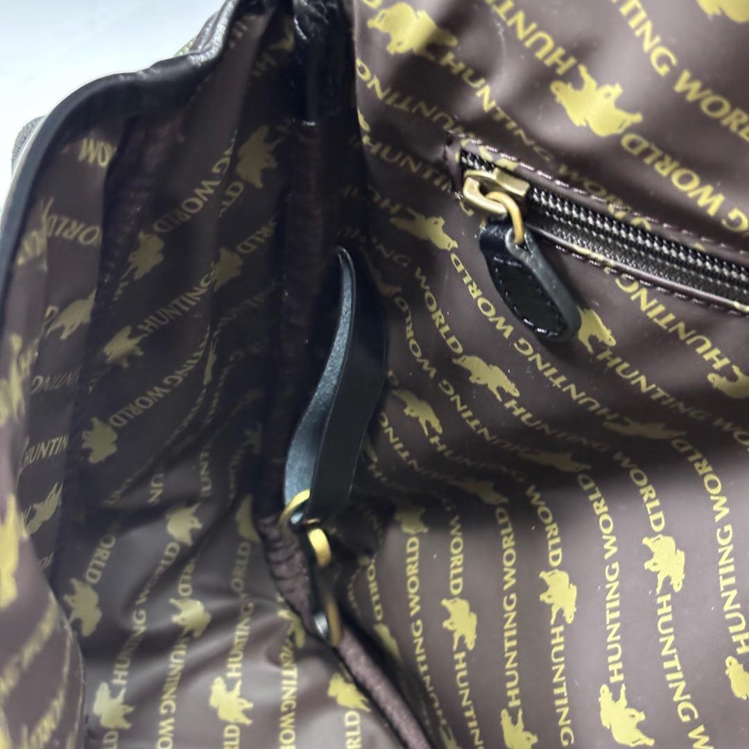 未使用【ハンティングワールド本物】ショルダーバッグ/ブラック×オリーブ/斜めがけ