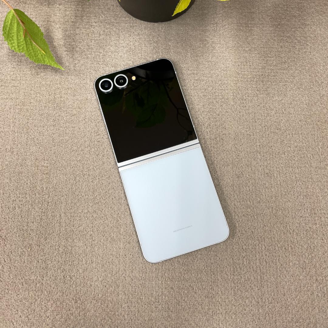 Galaxy Z Flip6 256GB ブルー 国内版SIMフリー 送料無料