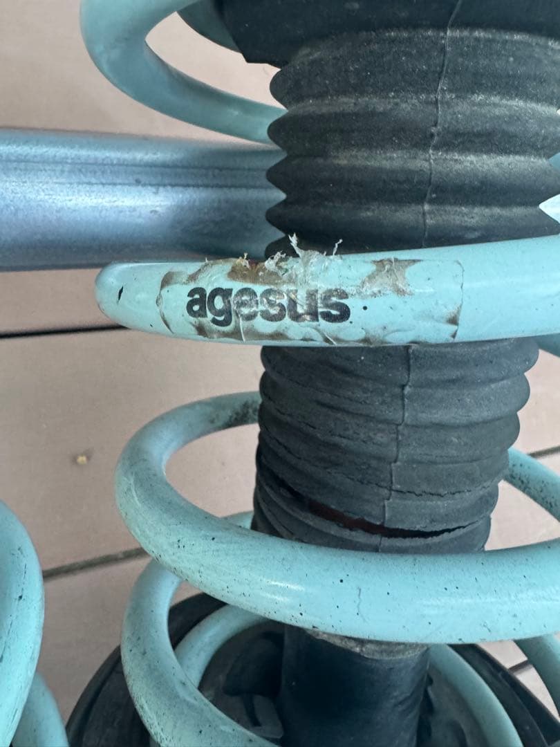 zvw30 30プリウス　アゲサス　agesus 30mmリフトアップ