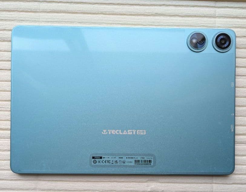 TECLAST P50AI 11インチ タブレットと新品ケース