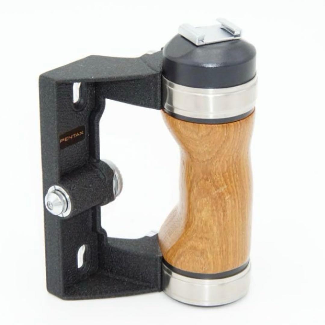 ペンタックス　PENTAX67 PENTAX6×7 ウッドグリップ　①