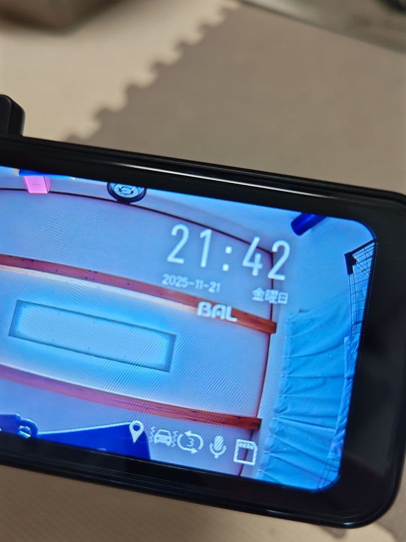 BALUCE ドライブレコーダー デジタルインナーミラー配線付きシガー電源。