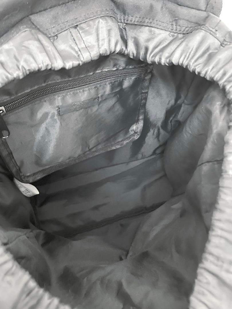 Candy Stripper RIBON DAYPACK リュック　黒　ブラック