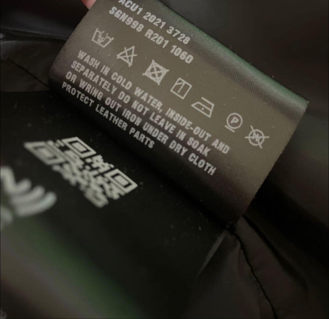 PRADA 三角プレート トライアングルプレート ナイロン トラックジャケット