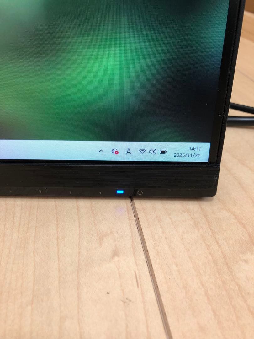 IO-DATA 高解像度LEDディスプレイLCD-MQ241XDB ＋壁掛アーム